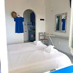 Aura Paros アパート