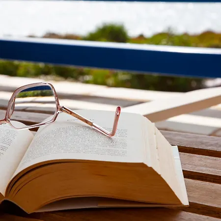 شقة Aura Paros لوغاراس