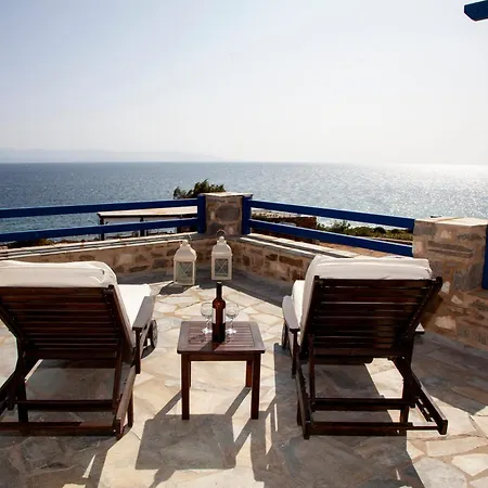 Aura Paros