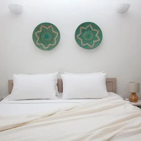 Aura Paros Appartement Logaras