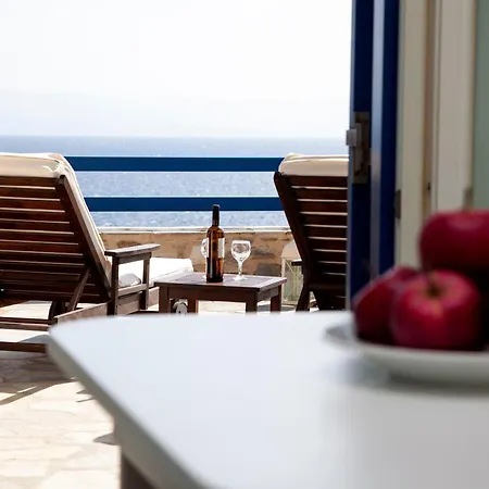 Aura Paros * Λογαράς