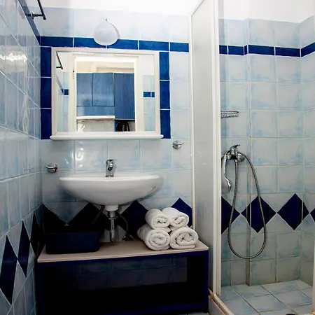 Aura Paros Apartment Logaras